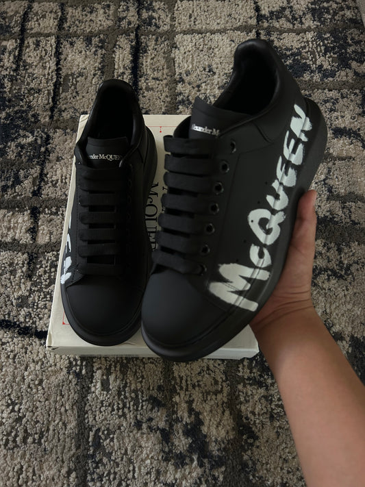 (Logo) Alx mcqueen Black trainers